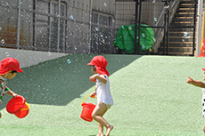 水遊び